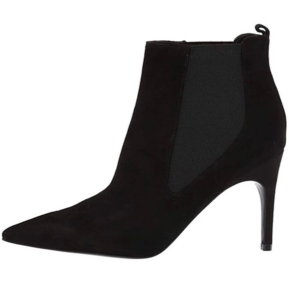 NINE WEST Joliee Black Leather Booties Pointed toe Stiletto Heel Ankle Boots 8.5 - Picture 2 of 9